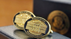 Класковский: «Трамп играет в свою сумасшедшую игру, но при этом помогает далекому болотному автократу»