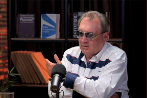 Пастухов: Наиболее разумной стратегией Путина-Трампа было бы «потянуть резину»