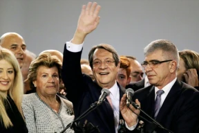 Связанные с экс-президентом Кипра компании помогали бизнесменам Лукашенко обходить европейские санкции